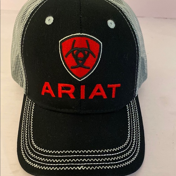 Ariat Other - Ariat Black and Gray Cap